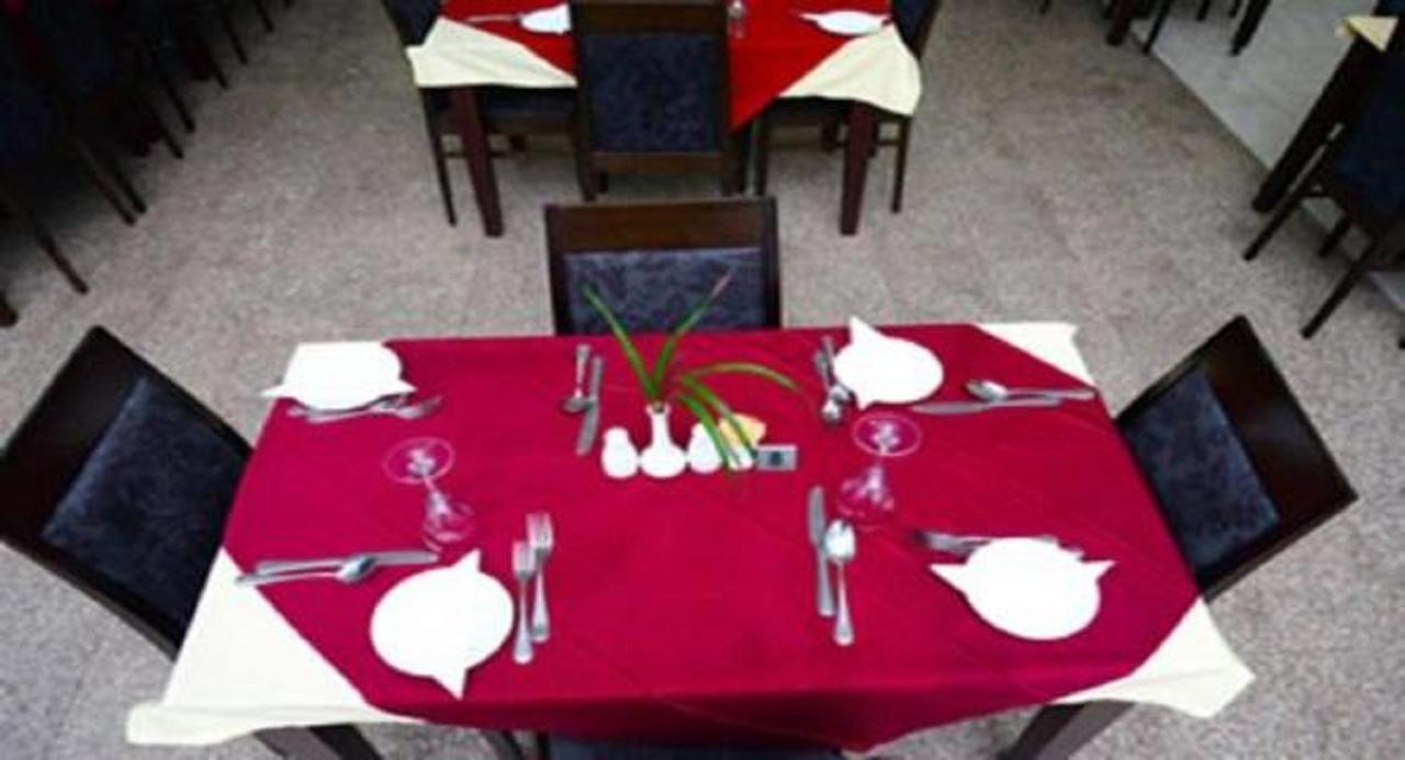 Golden Royale Hotel Enugu Buitenkant foto