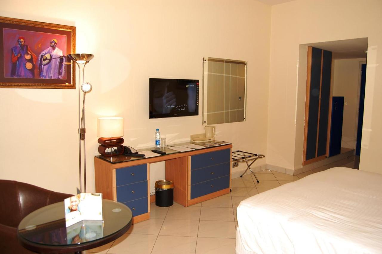 Golden Royale Hotel Enugu Buitenkant foto