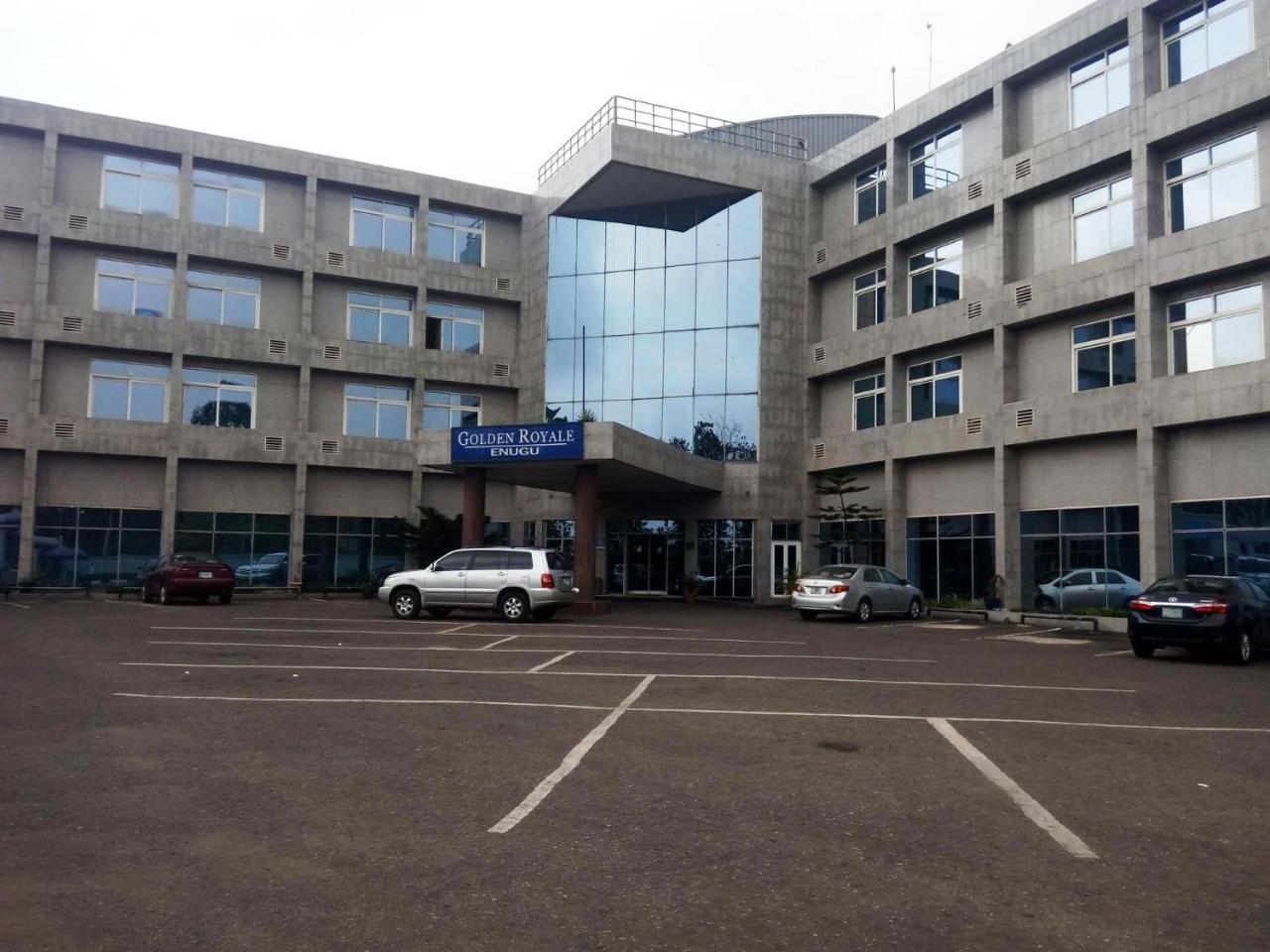 Golden Royale Hotel Enugu Buitenkant foto