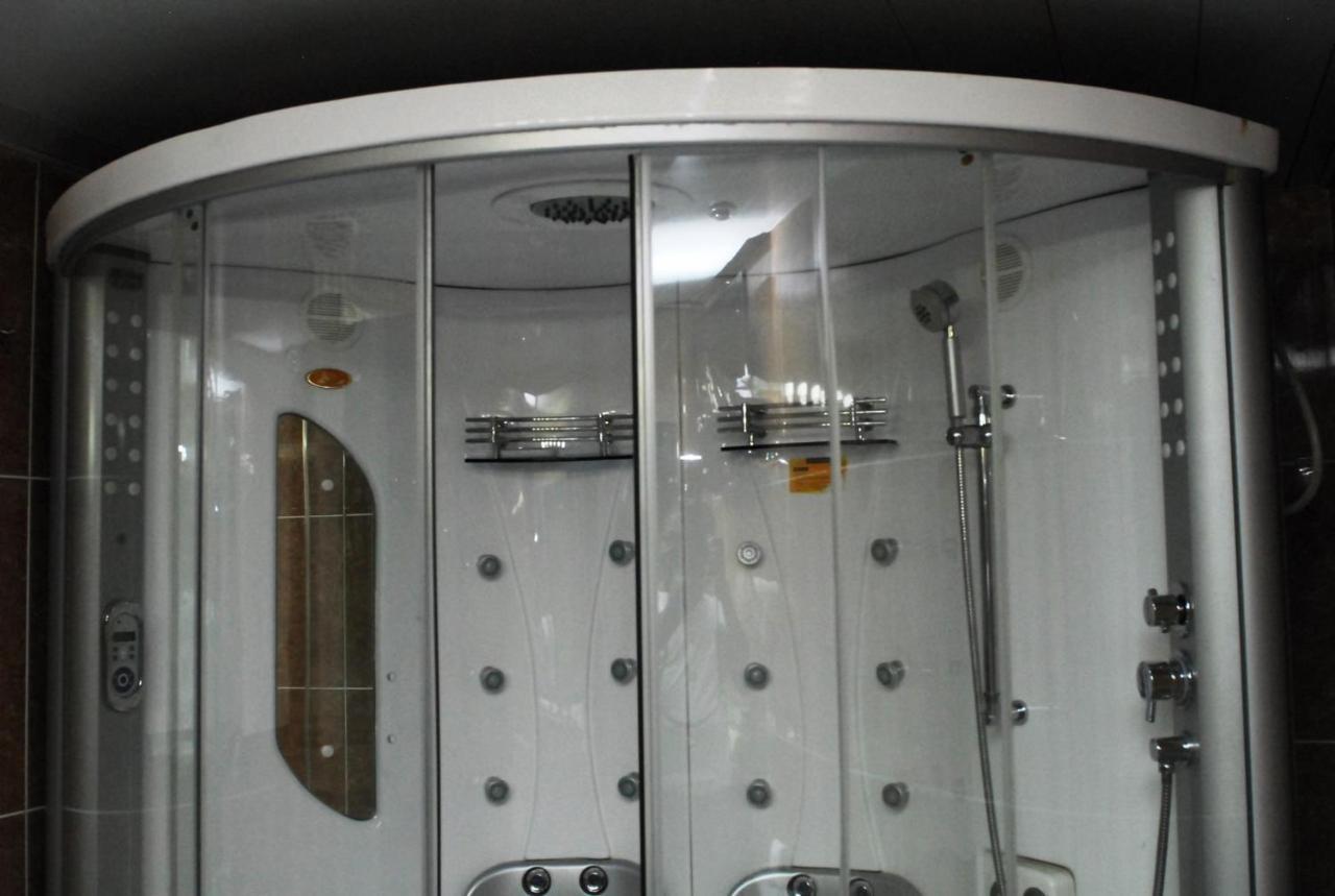 Golden Royale Hotel Enugu Buitenkant foto